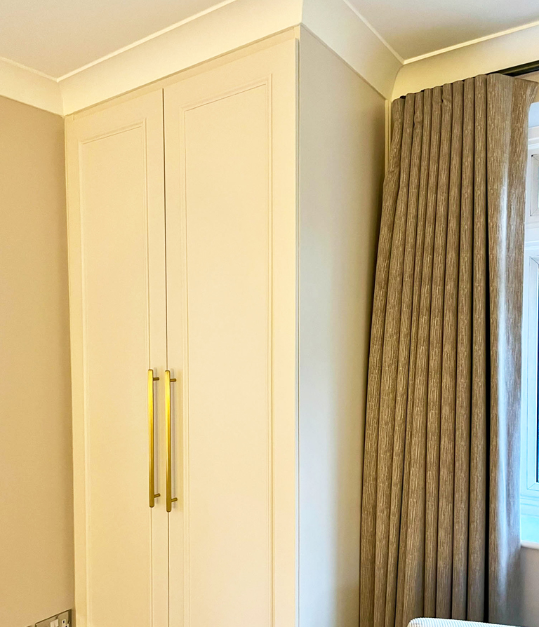 Cabinet carpentry service - image 3