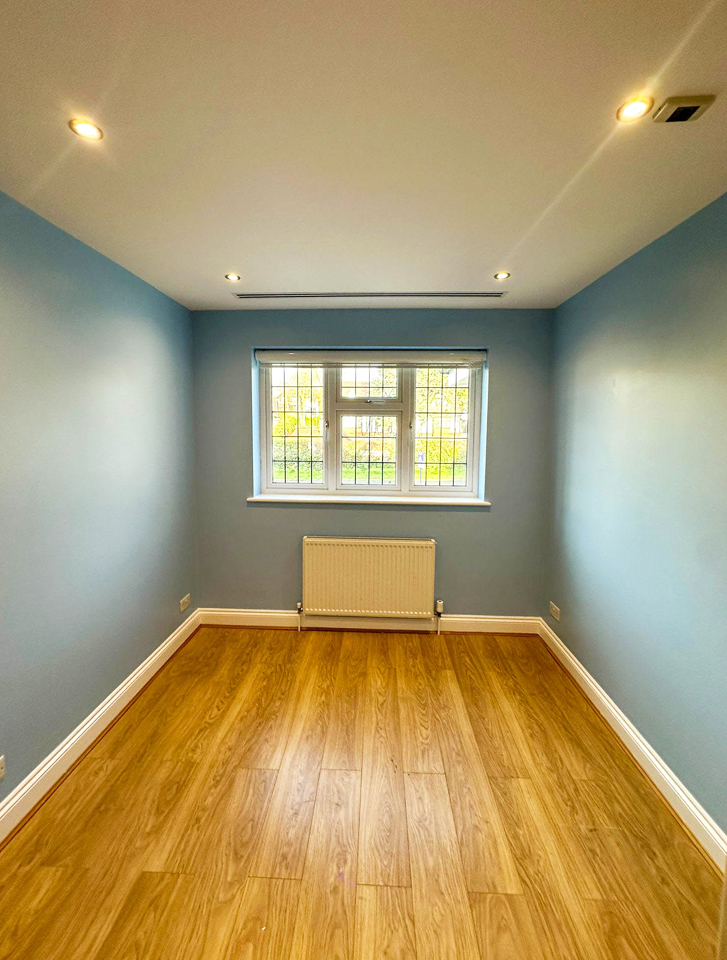 Room interior painting service in london 10
